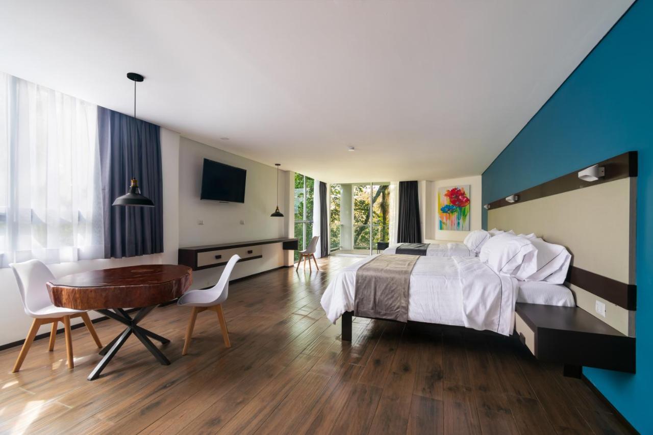 Hotel Balcon Del Parque 할라파 외부 사진
