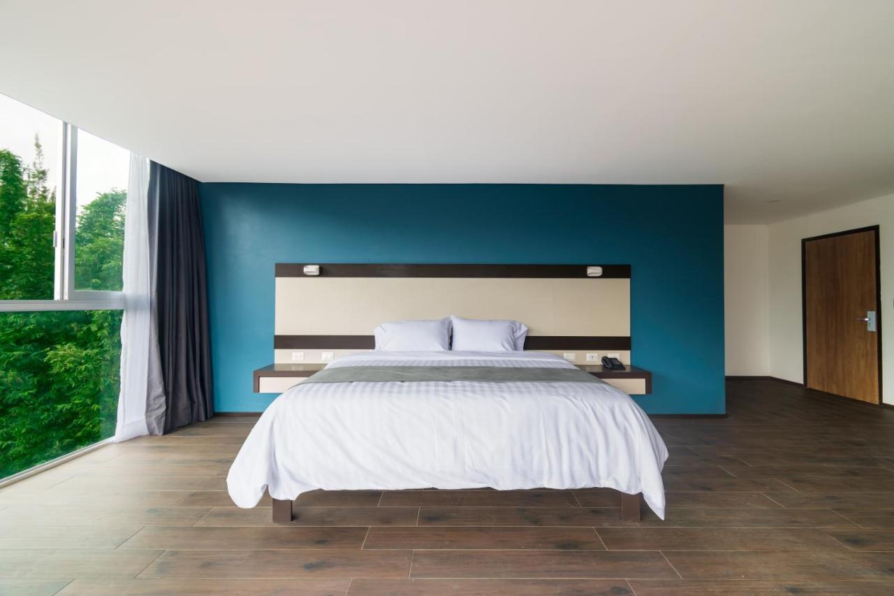 Hotel Balcon Del Parque 할라파 외부 사진