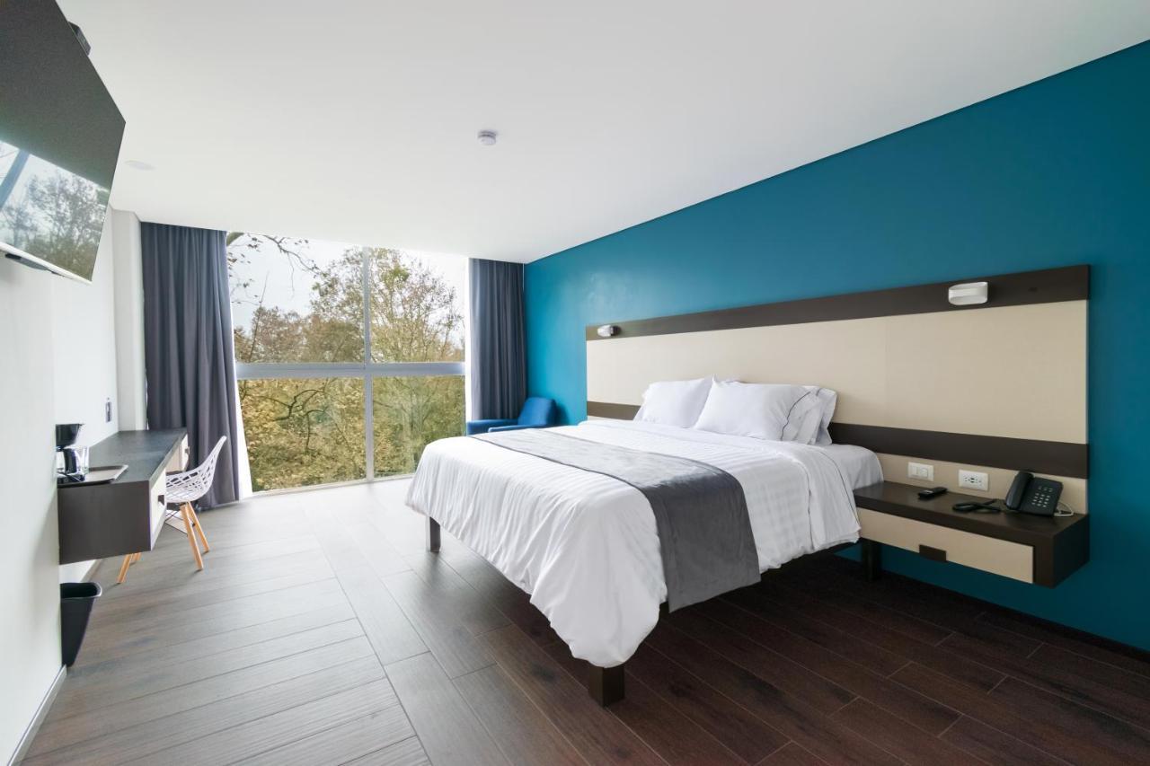 Hotel Balcon Del Parque 할라파 외부 사진